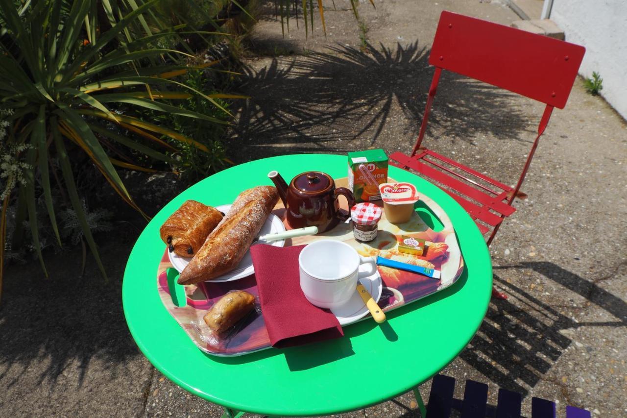 Camping Le Puits De L'Auture Hotel Saint-Palais-sur-Mer Bagian luar foto