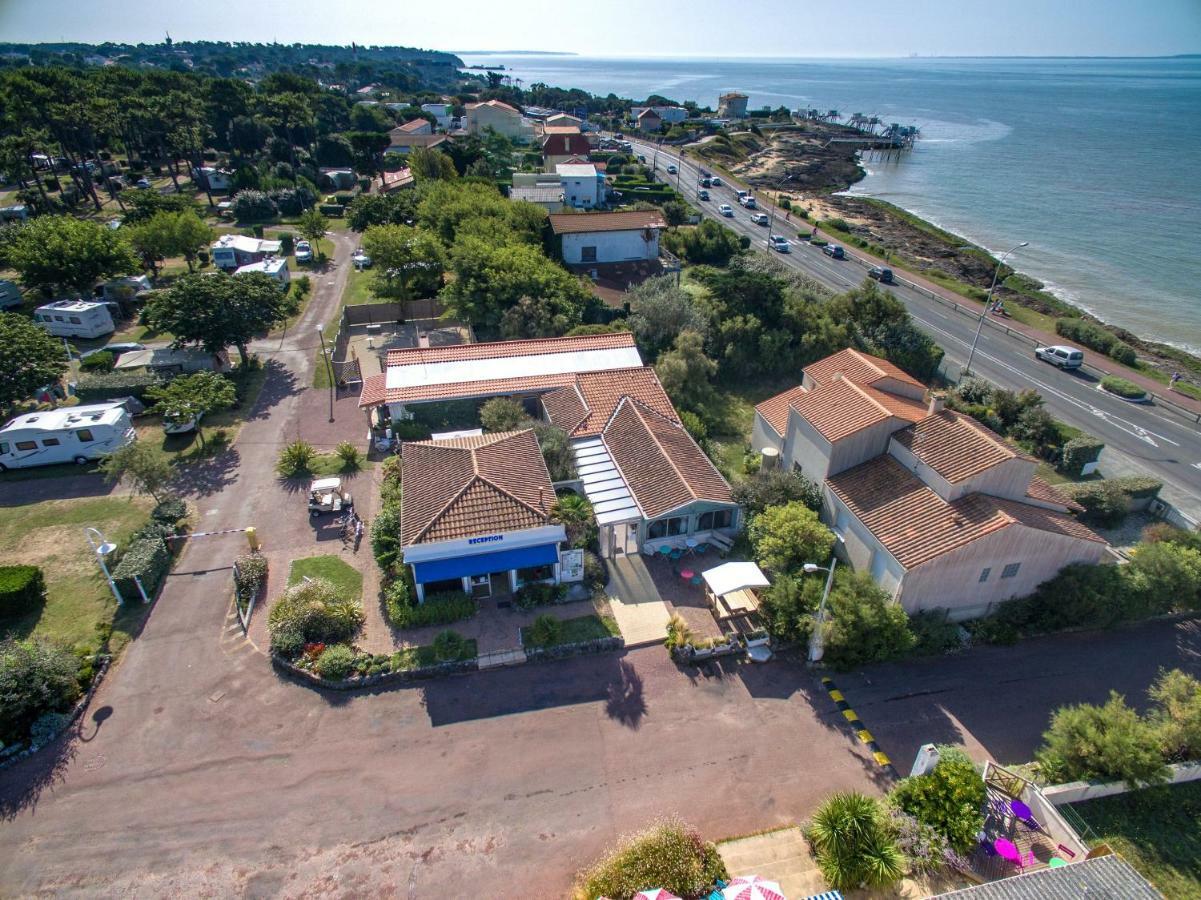 Camping Le Puits De L'Auture Hotel Saint-Palais-sur-Mer Bagian luar foto