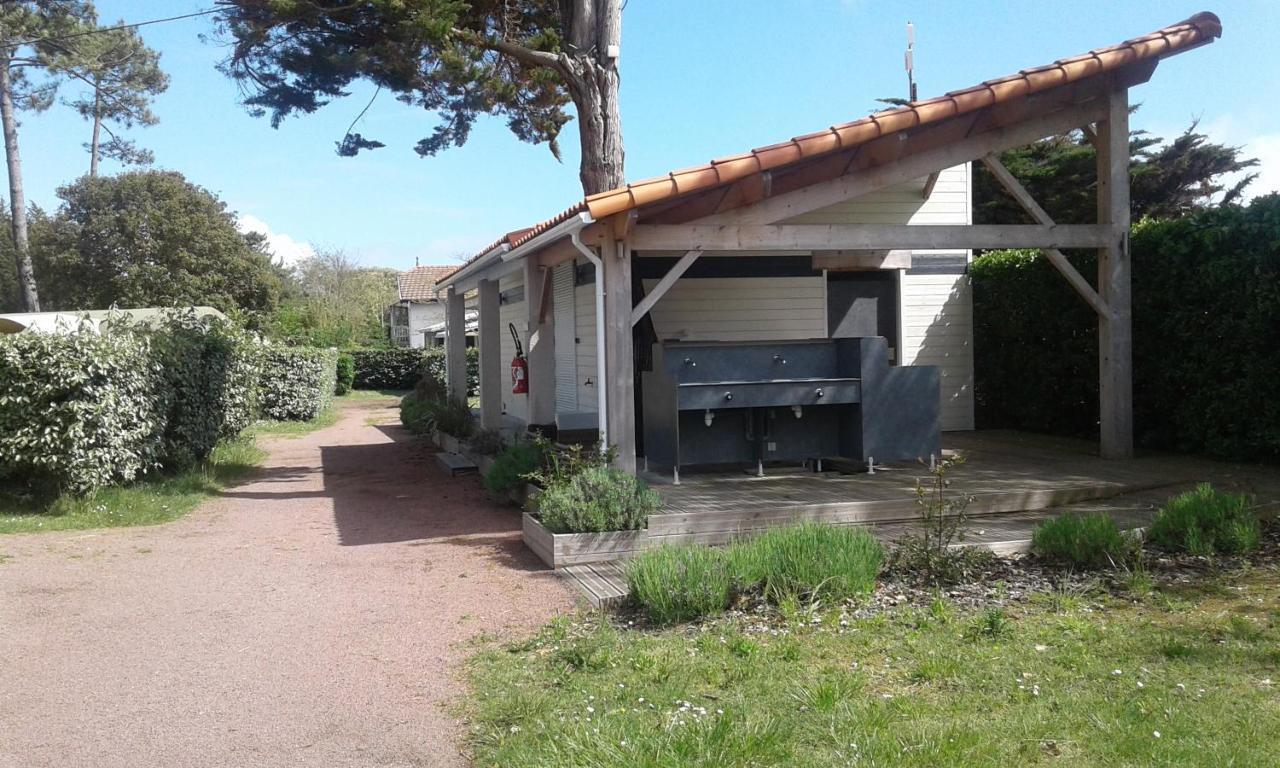 Camping Le Puits De L'Auture Hotel Saint-Palais-sur-Mer Bagian luar foto